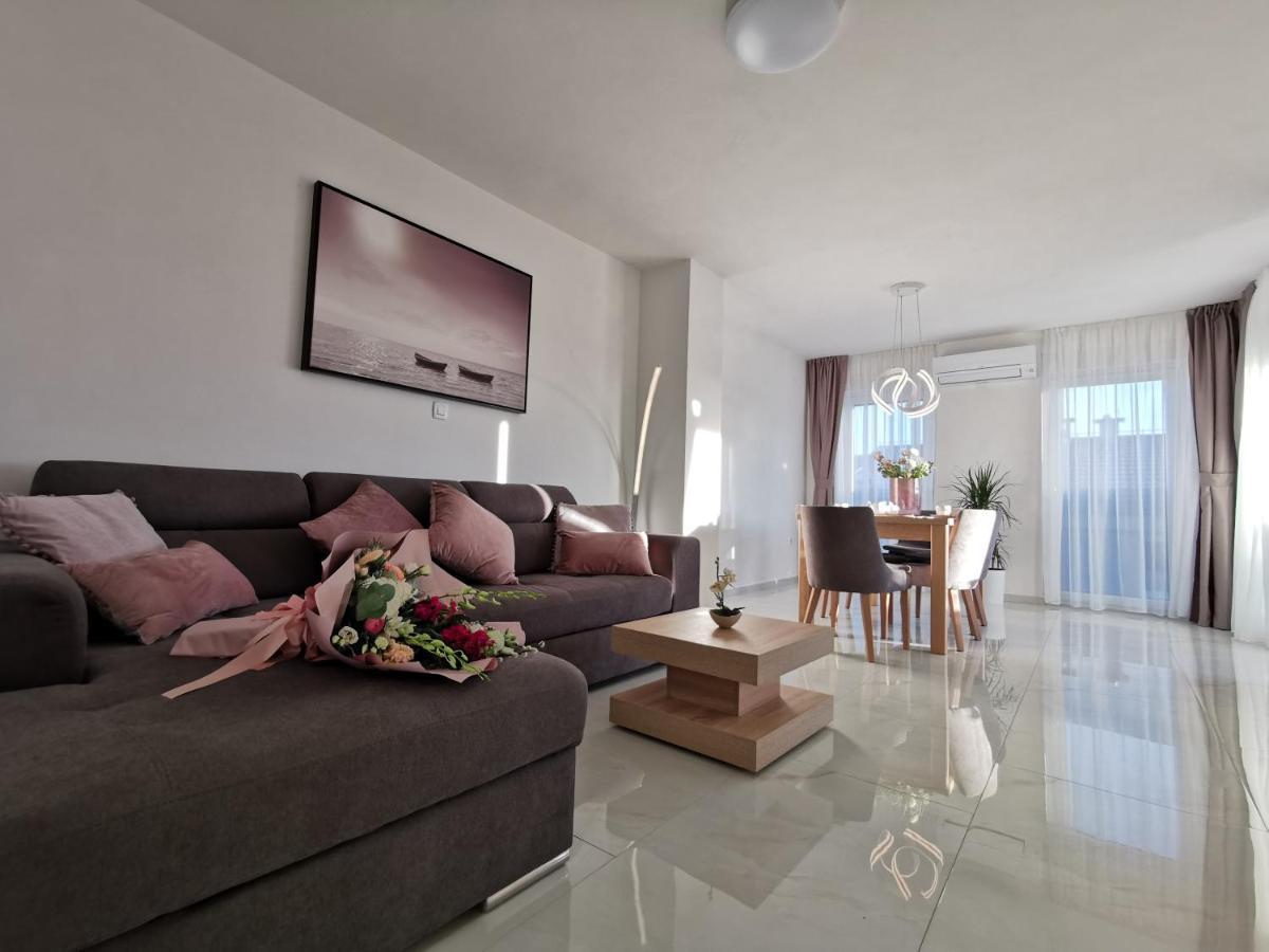 Apartments Ivana Светі Филип-і-Яков Екстер'єр фото