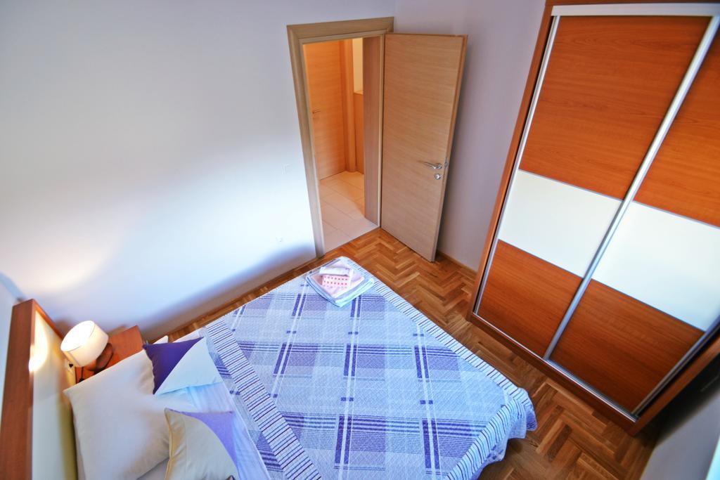Apartments Ivana Светі Филип-і-Яков Екстер'єр фото